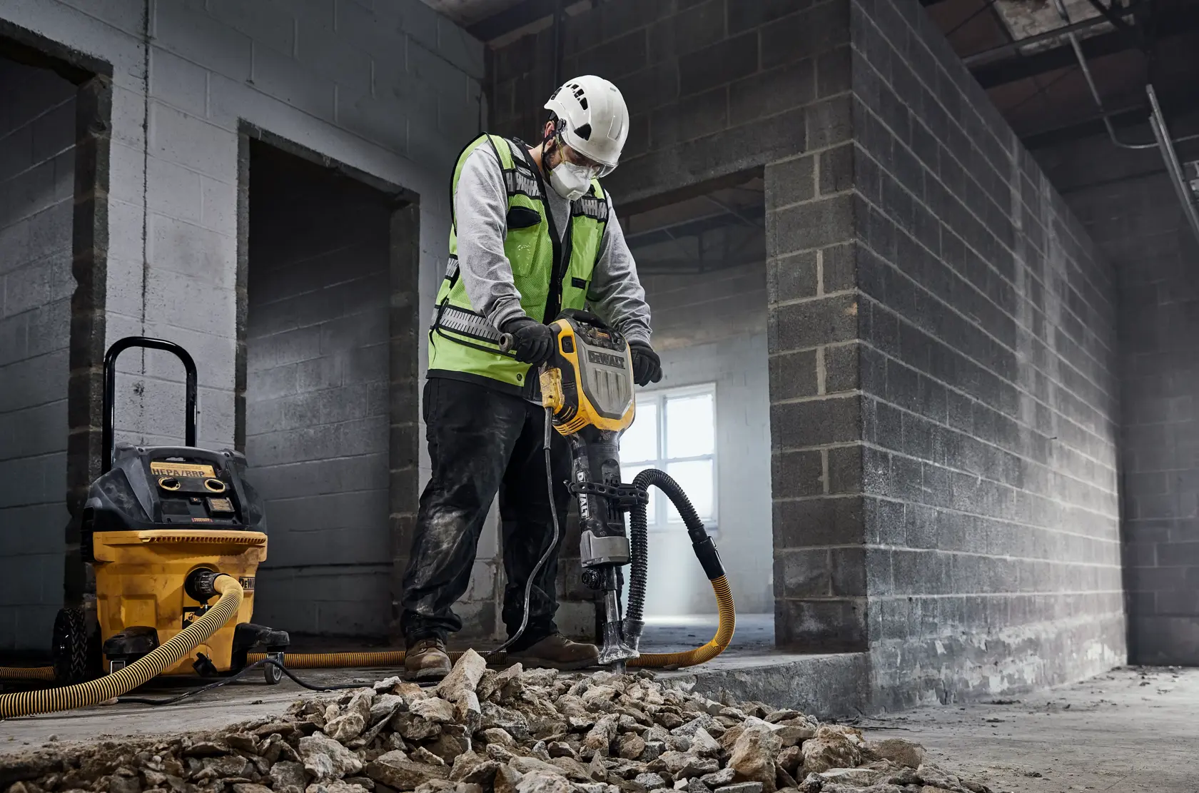 38 lbs breaker chipping concrete