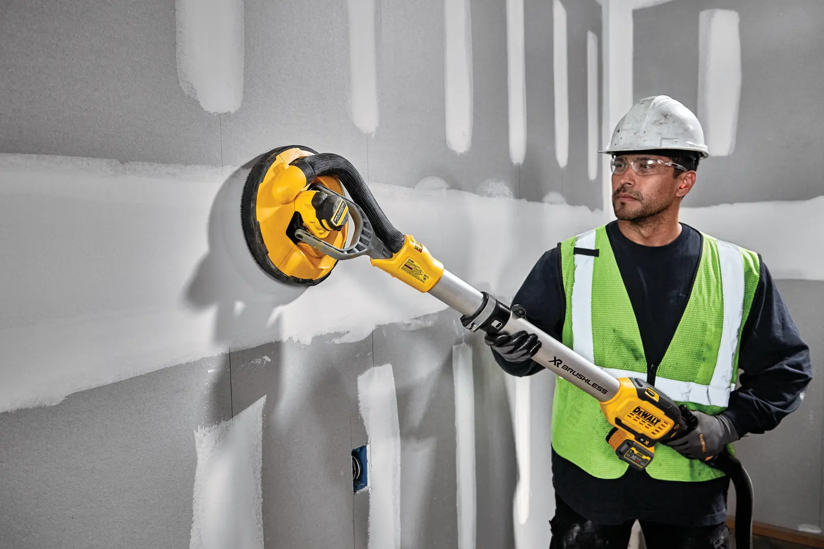 DEWALT® 18V XR безчеткова машина за шлайфане на гипсокартон 225 мм - 2 x FlexVOLT 6Ah