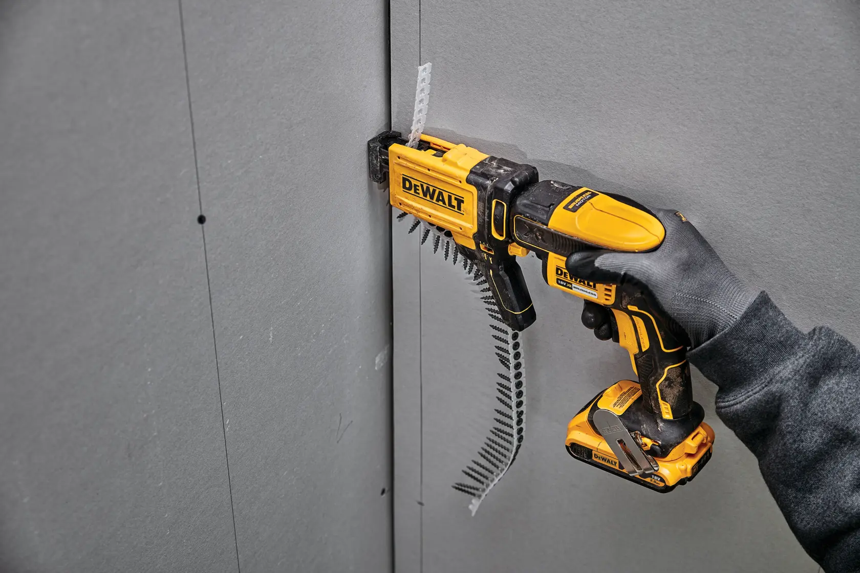 DEWALT® Пълнител за винтове на лента за винтоверти за сухо строителство