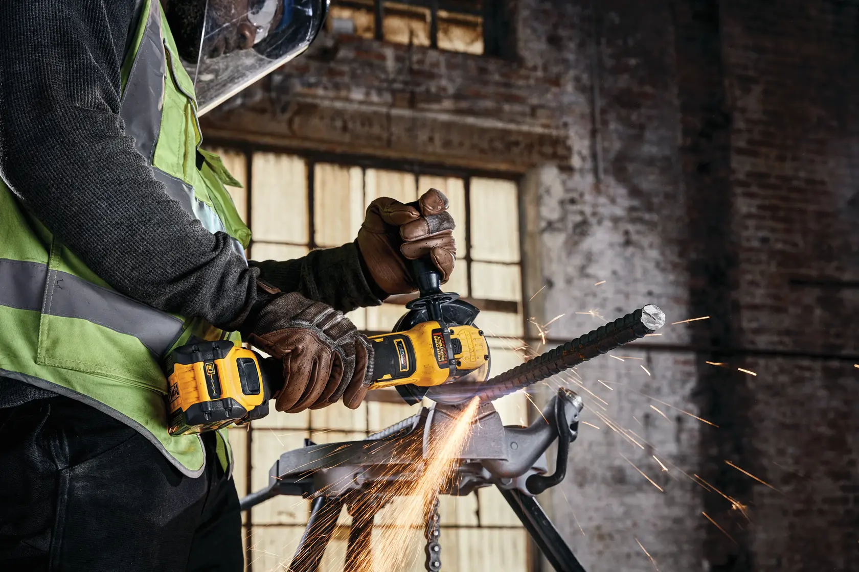 DEWALT® 18V XR безчетков 125 мм ъглошлайф с регулируеми обороти - 1 x FlexVOLT 6Ah