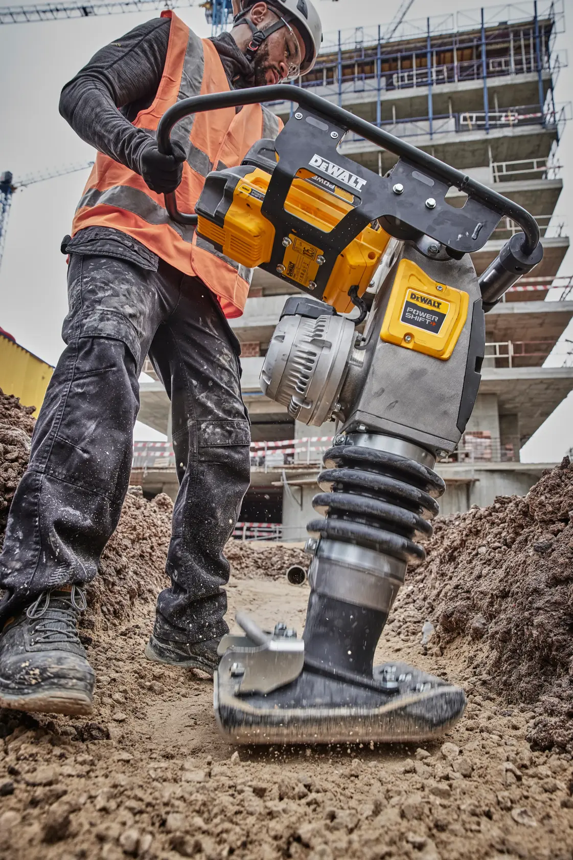 Трамбовка DEWALT® PowersHIFT™