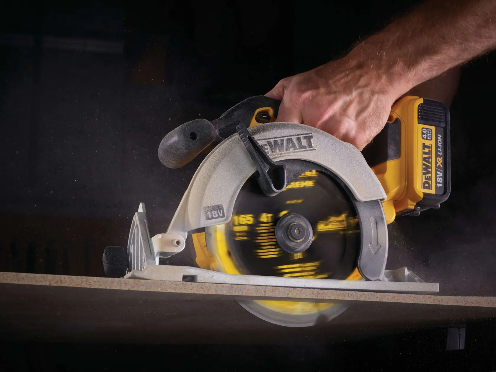 DEWALT® Extreme 165 мм x 20 мм 4T PCD циркулярен диск за различни материали