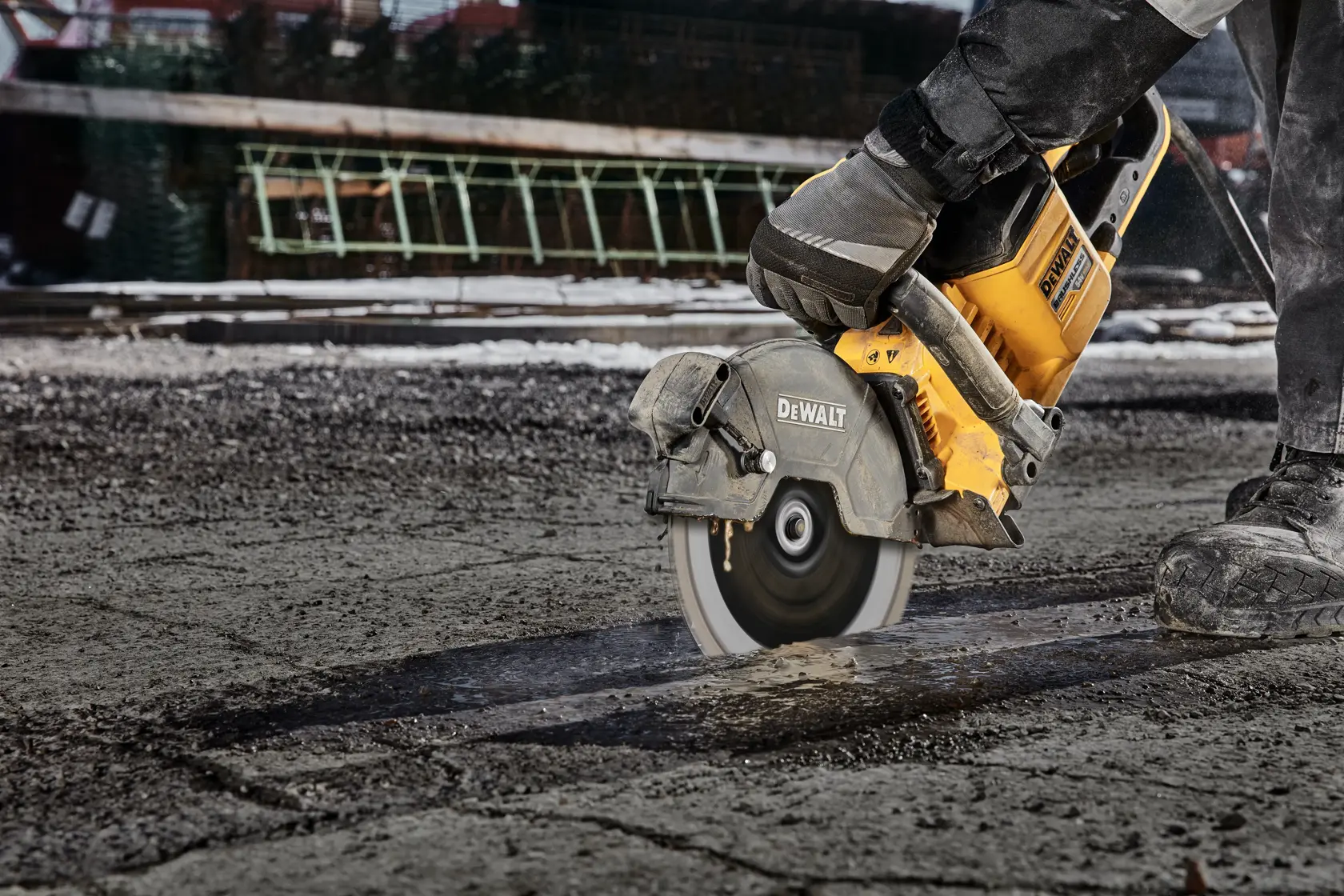 Сегментиран диамантен диск за асфалт DEWALT® ELITE 230 мм x 22,23 мм