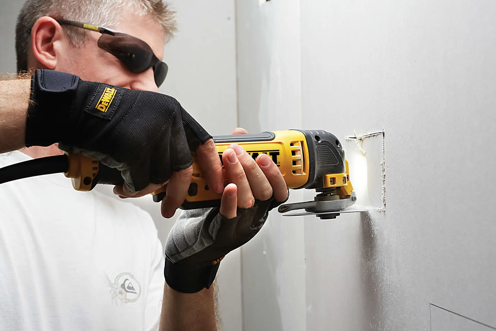 DEWALT® 100 мм биметален полукръгъл нож за осцилатор