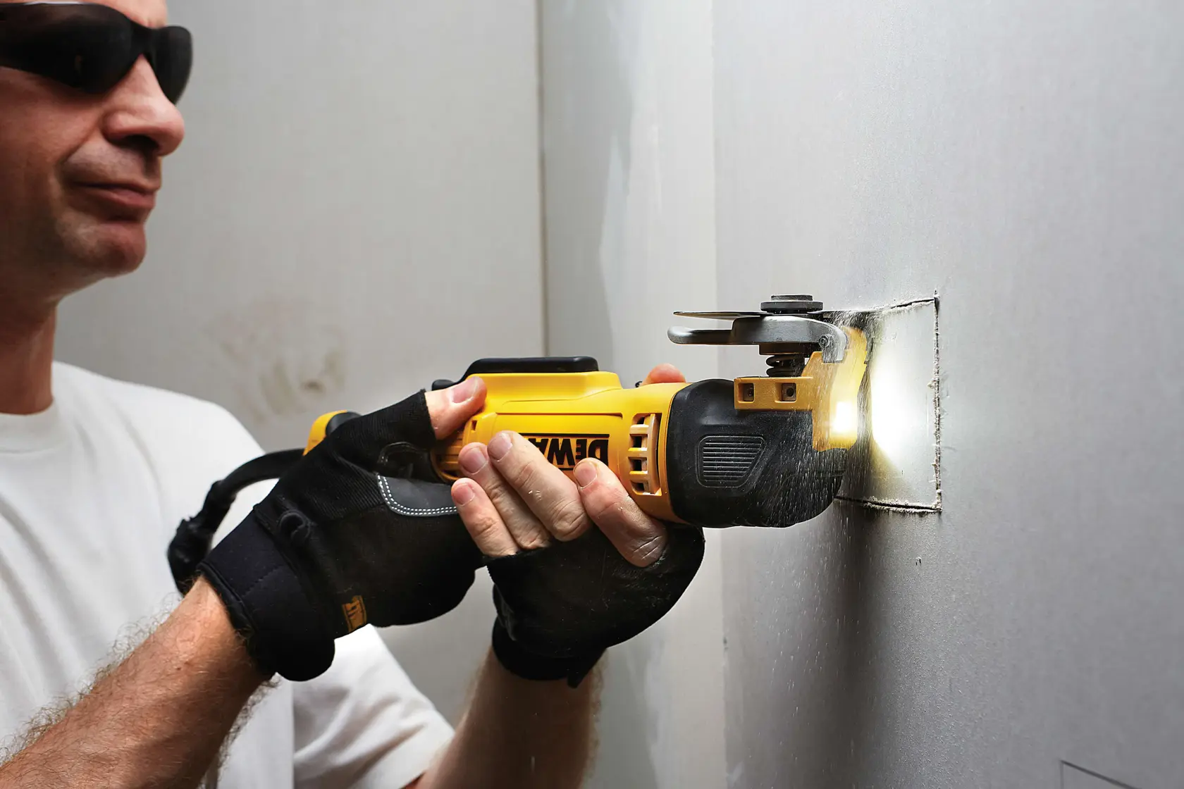 DEWALT® 100 мм биметален полукръгъл нож за осцилатор