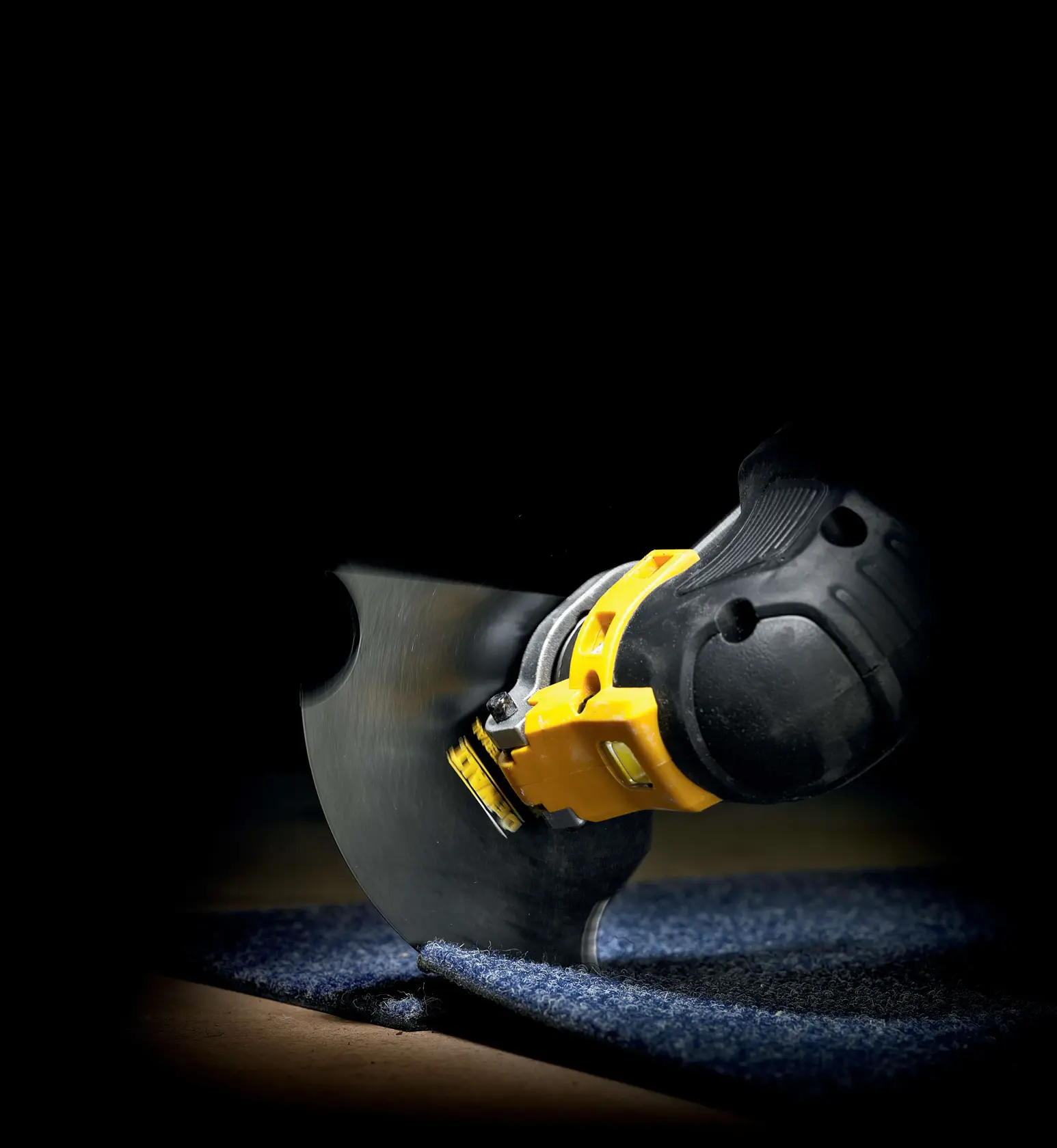DEWALT 100 мм нож за осцилиращо рязане на различни материали