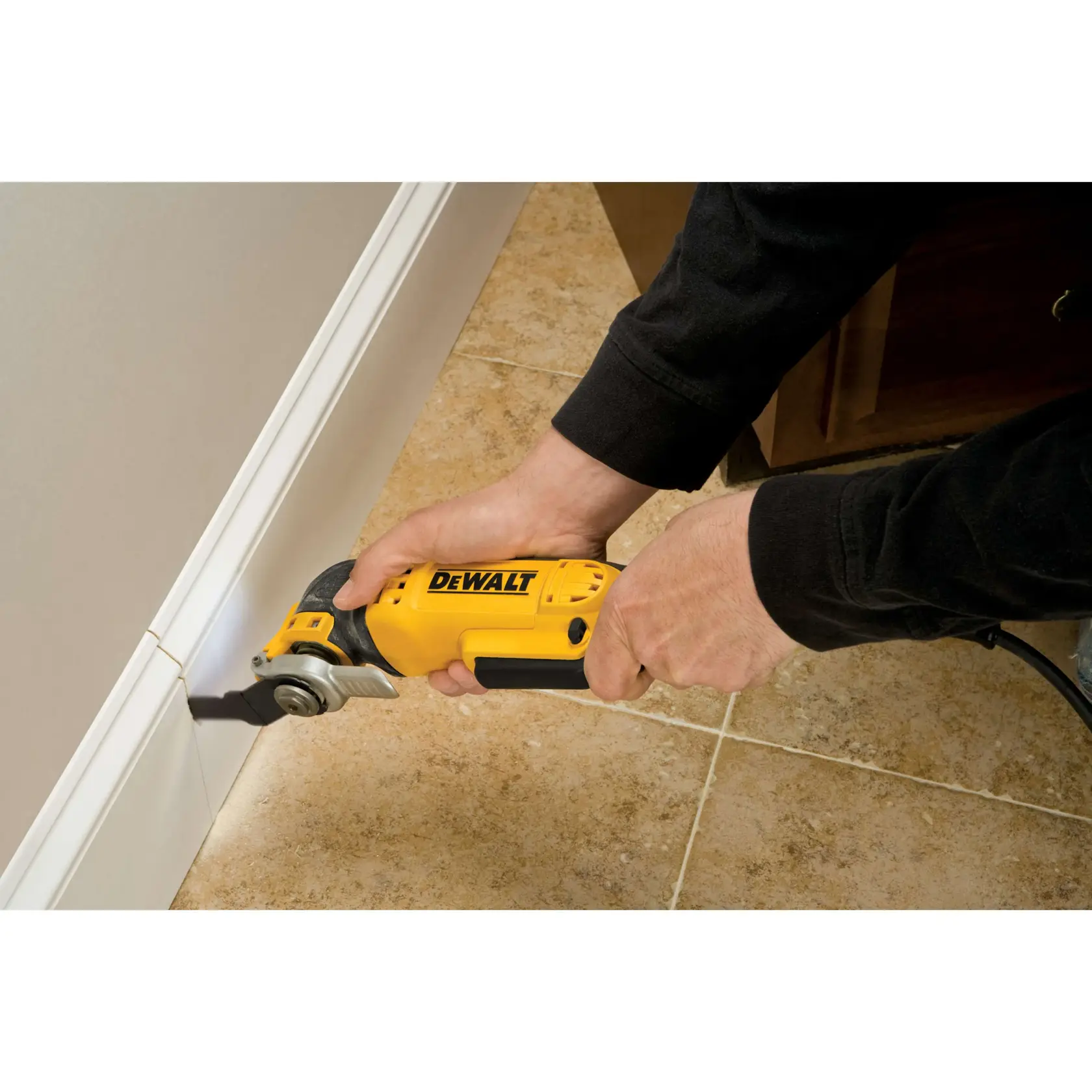 DEWALT® 30 мм x 67 мм HCS (Твърда дървесина) осцилиращ нож (5 бр. в опаковка)