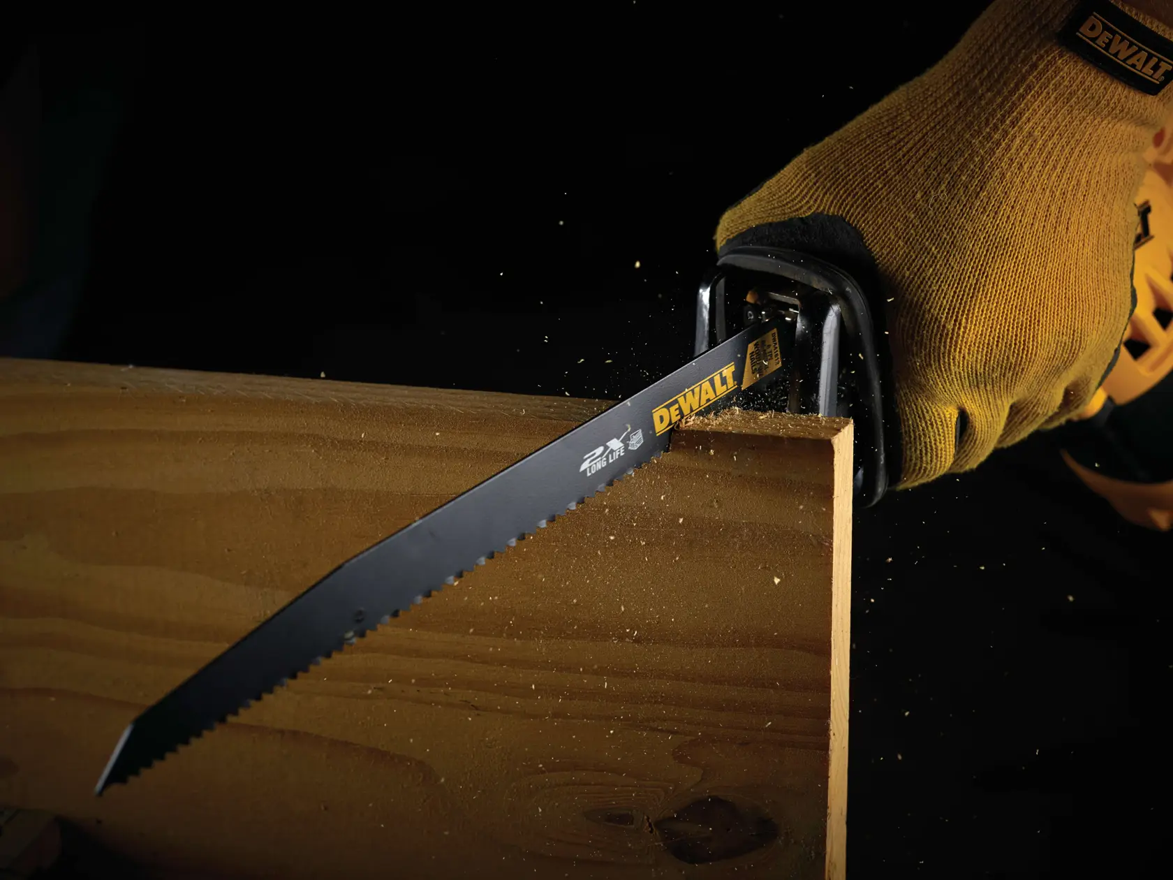 DEWALT® Extreme 305 мм 10 TPI биметален нож за саблен трион (5 бр.)