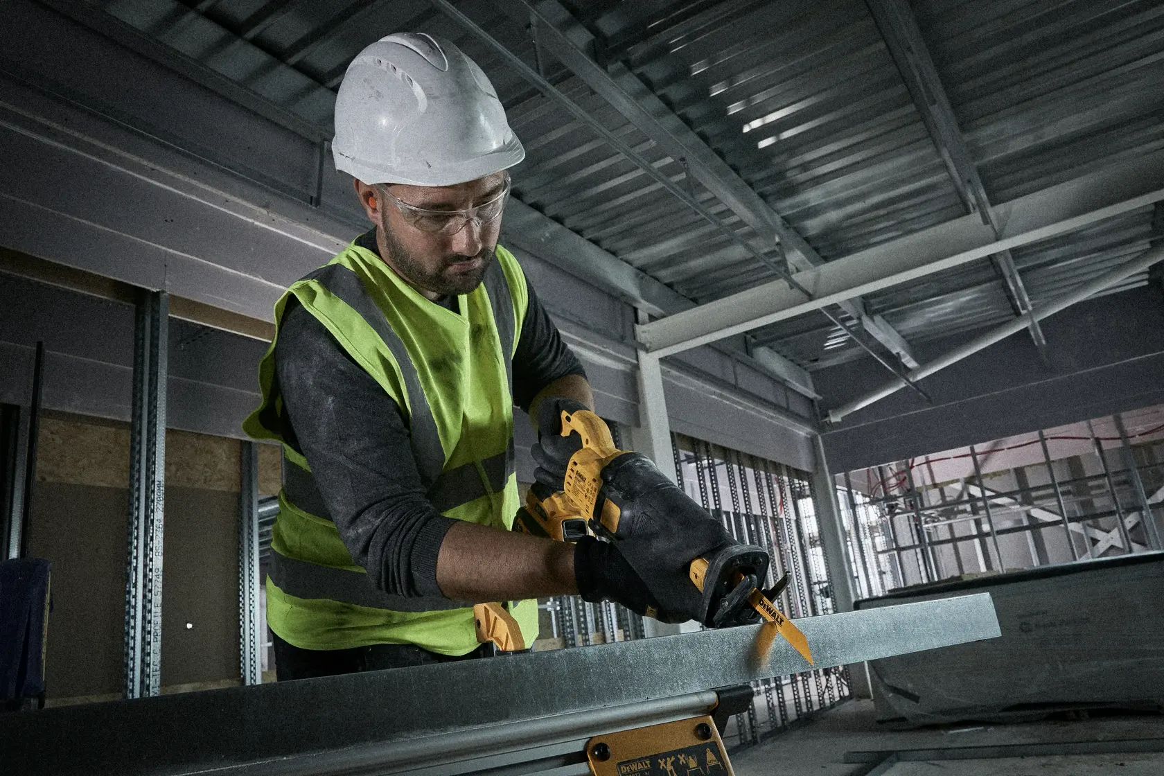 DEWALT® 152 мм биметални ножове за саблен трион - за универсална употреба (5 бр. в опаковка)