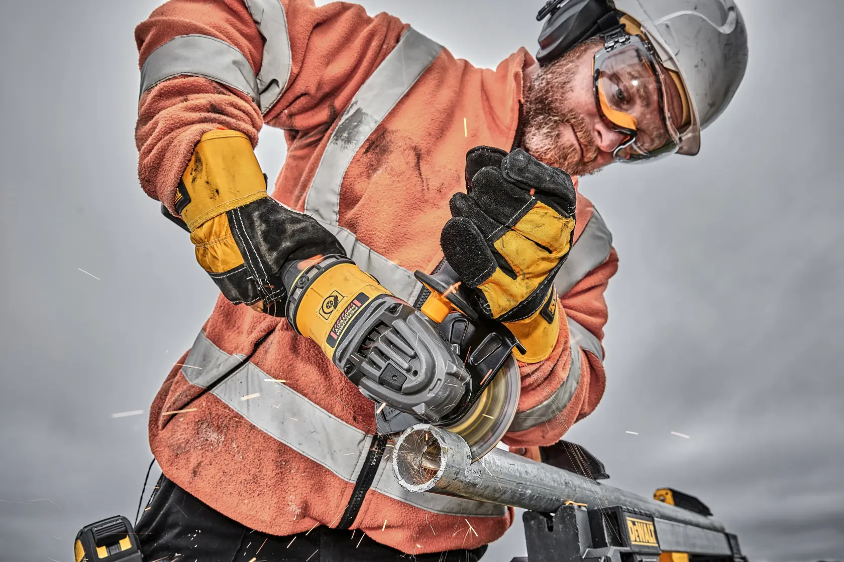 DEWALT® Extreme 125 x 22.23 x 1.3mm Диамантен диск