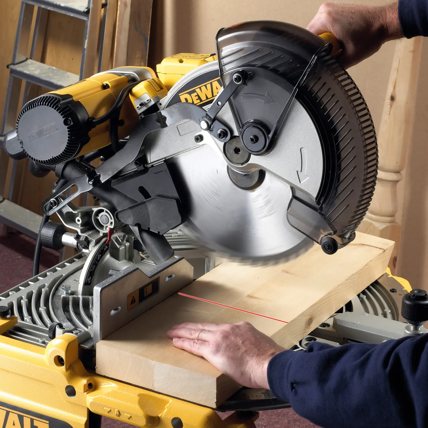 DEWALT® Extreme WORKSHOP 305 мм 96 зъба Циркулярен диск - 30 мм отвор
