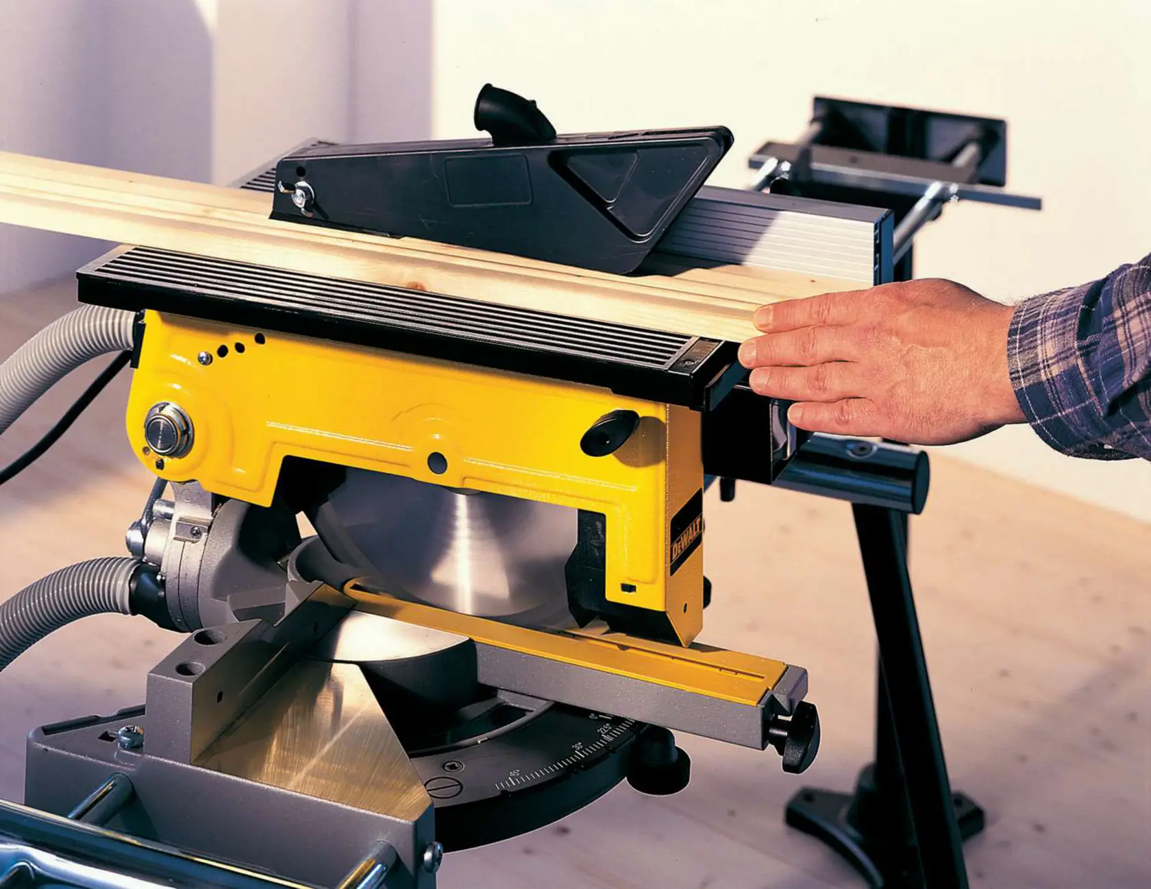 DEWALT® Extreme WORKSHOP 260 мм x 30 мм 48T Циркулярен диск