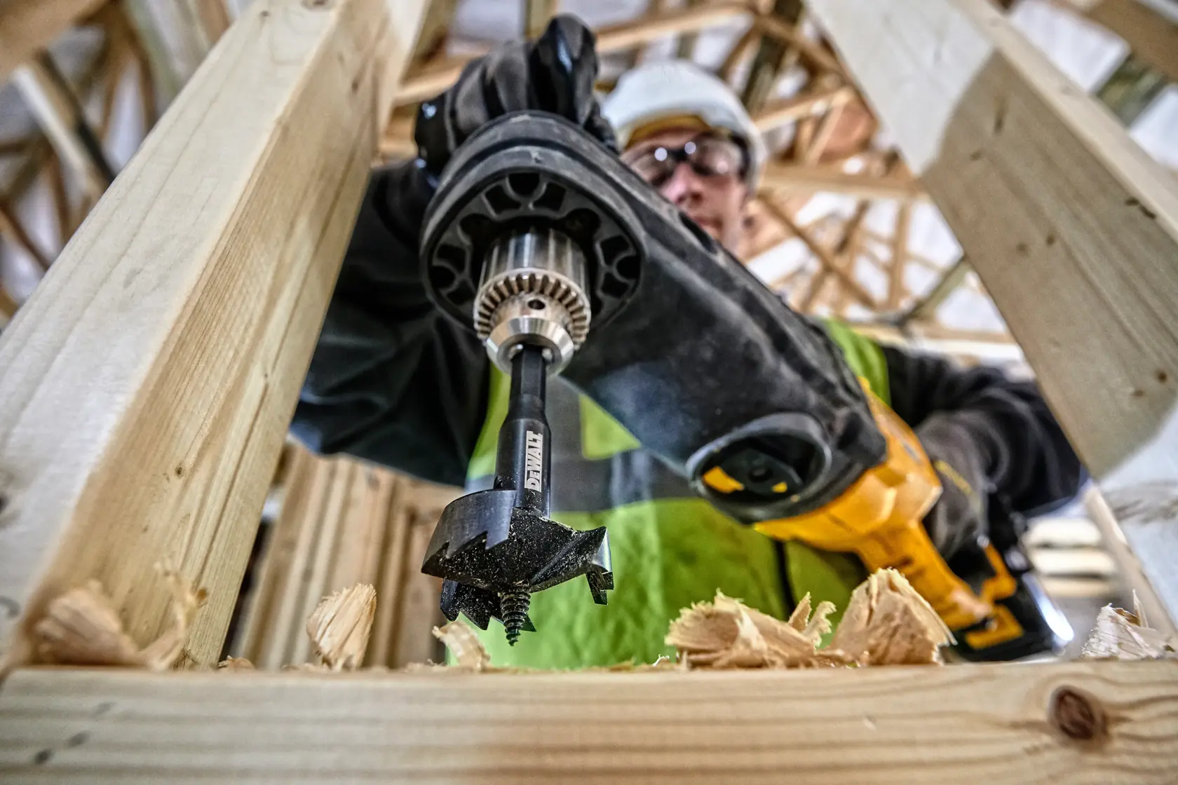 DEWALT® Extreme 51mm самоподаващо се свредло Форстнер за дърво