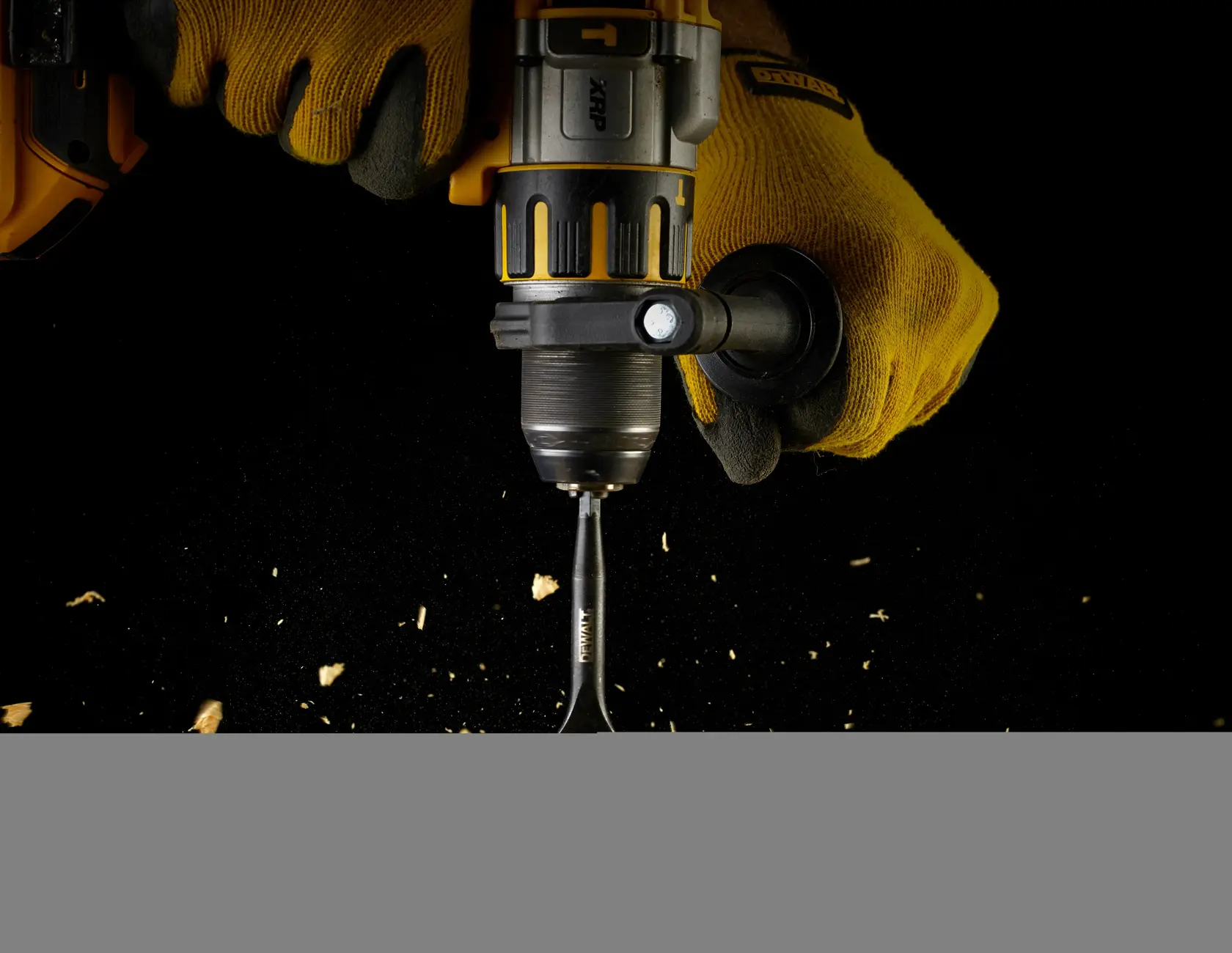 DEWALT® EXTREME 12 мм x 152 мм Удароустойчиво шестостенно свредло тип „перо“ за дърво