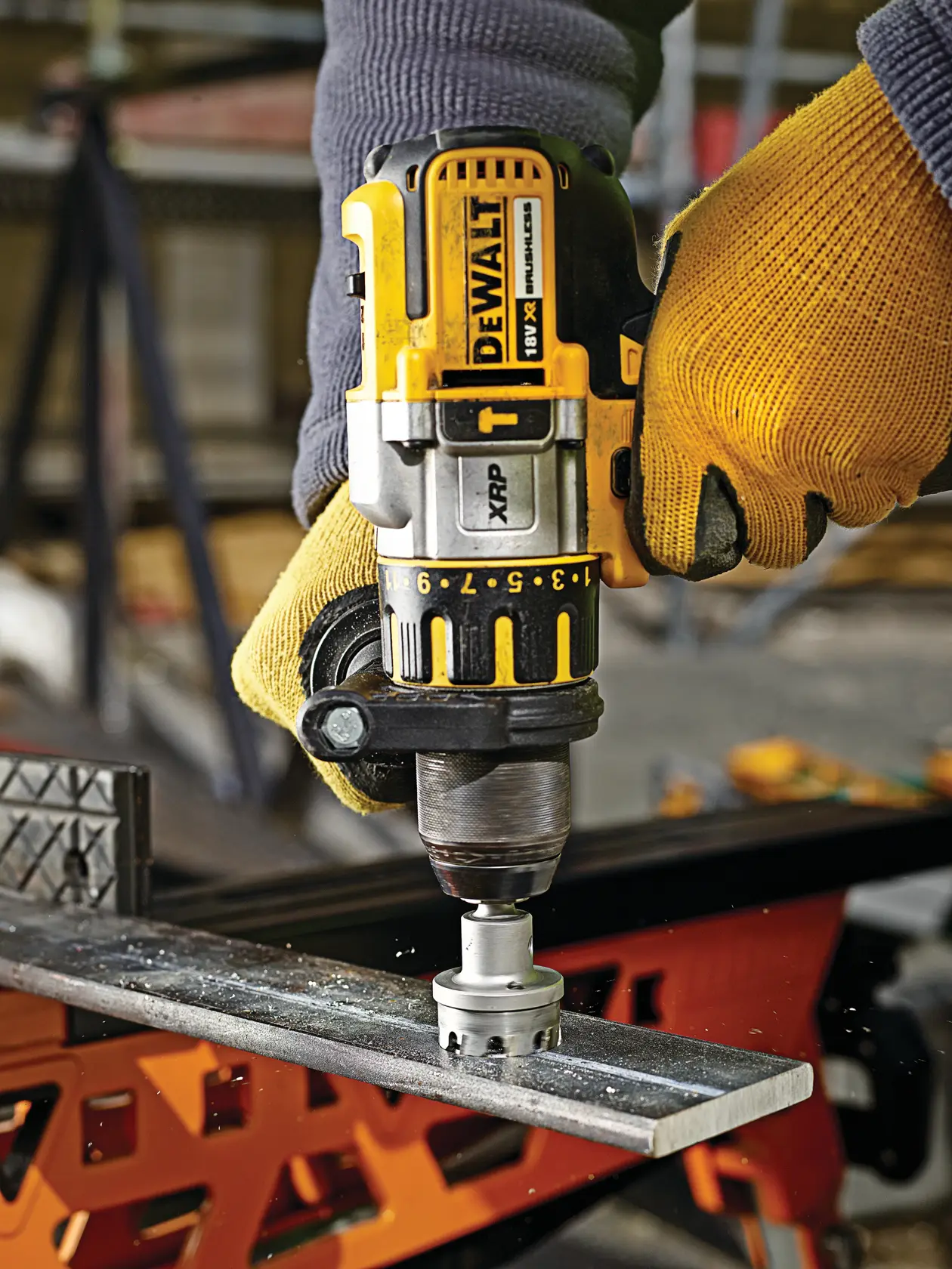 DEWALT® 27 мм Extreme боркорона с твърдосплавни пластини