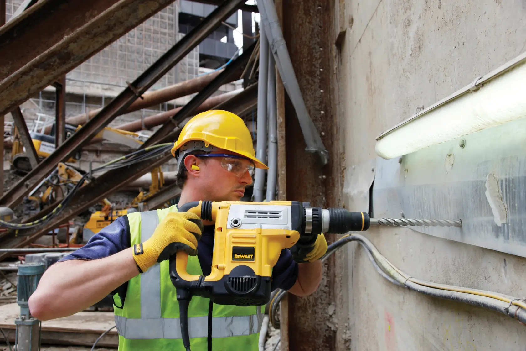 DEWALT® EXTREME SDS MAX 16 мм свредло
