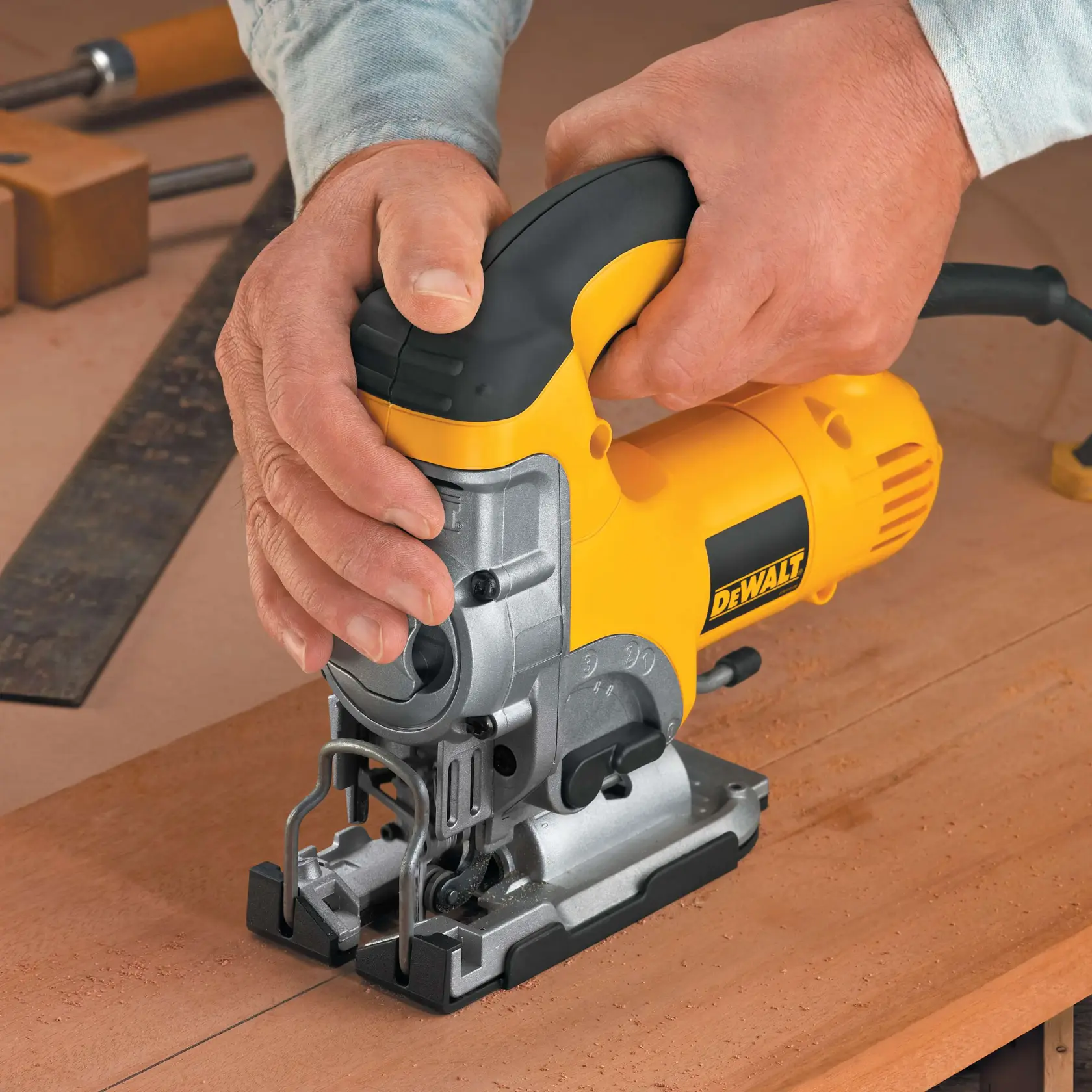 Jig Saw Kit in action on a sheet of glass.