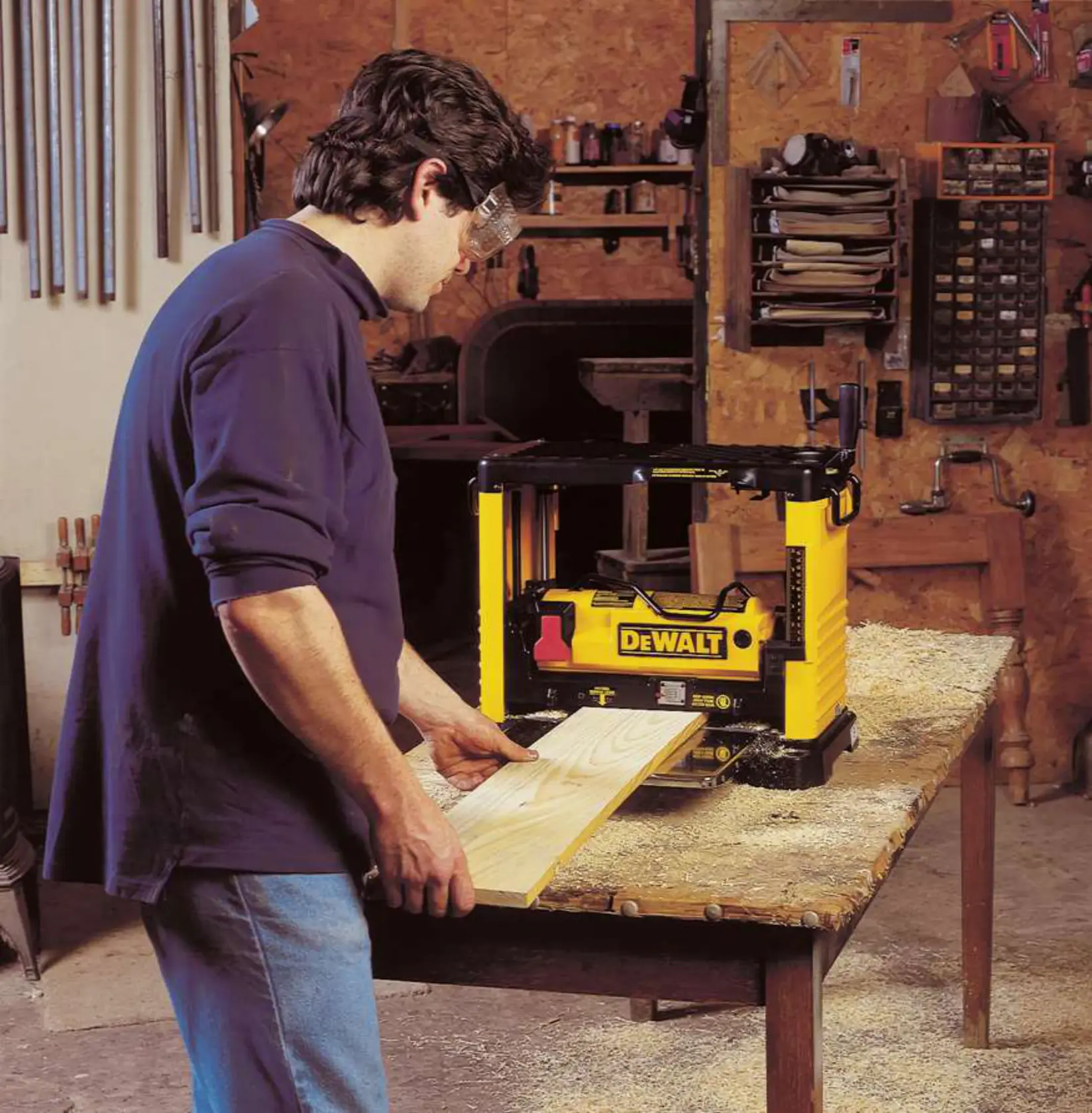 DEWALT® 317 мм преносим щрайхмус