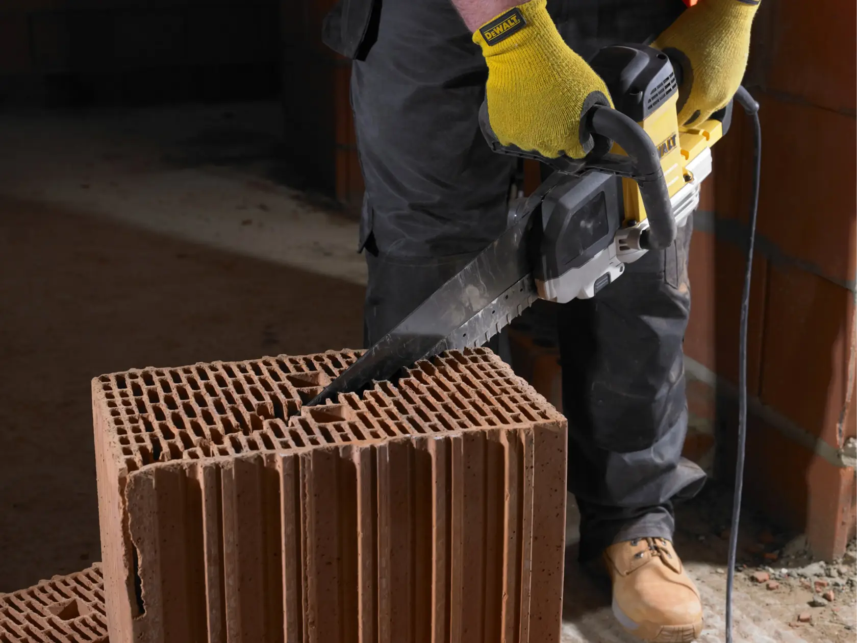 Трион тип „Алигатор“ DEWALT, 430 мм