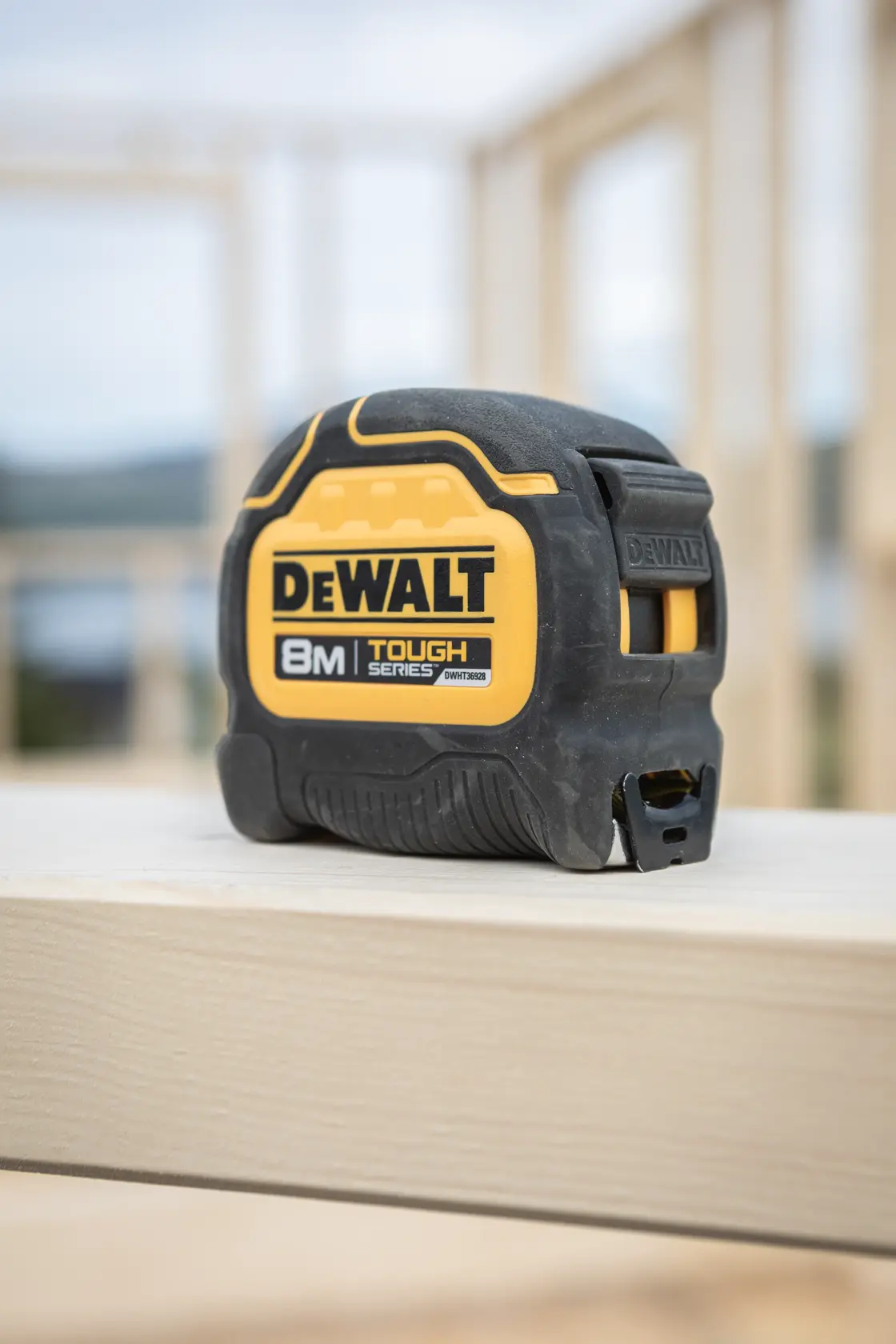 DEWALT® 8 м x 32 мм Премиум ролетка