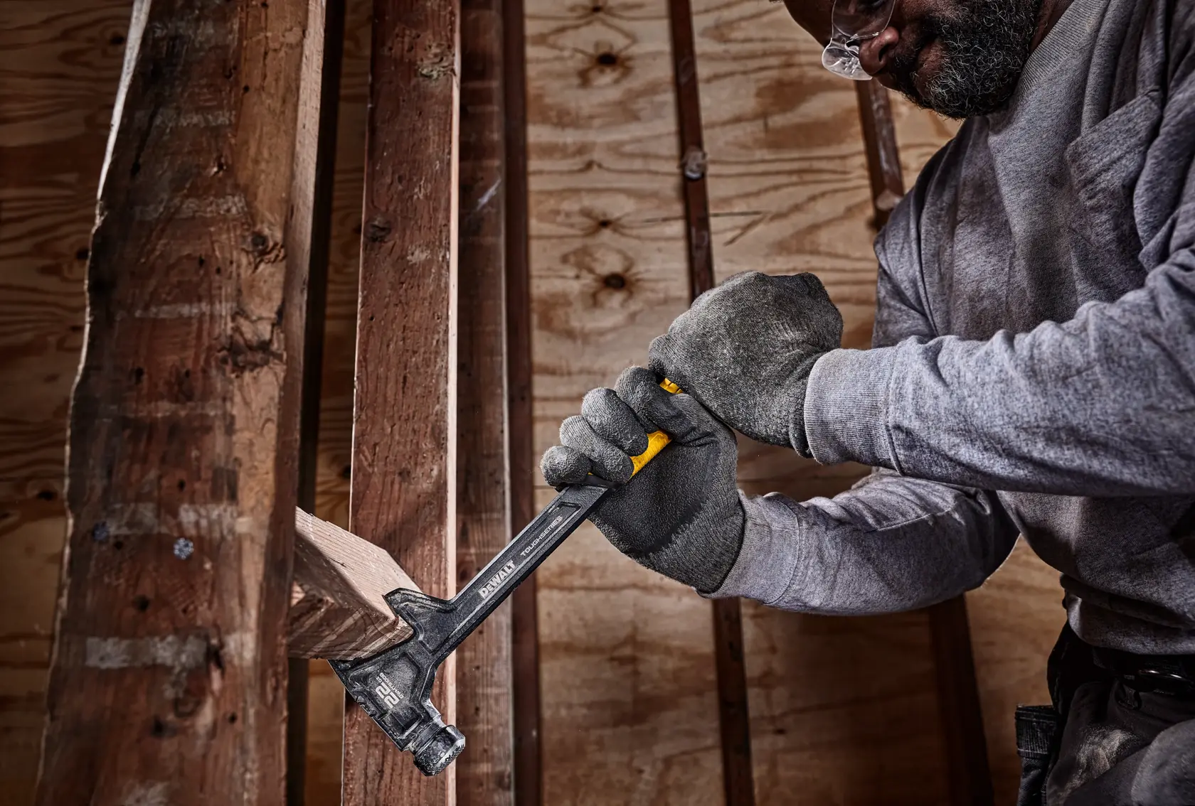 Чук за разрушаване DEWALT® 624 г