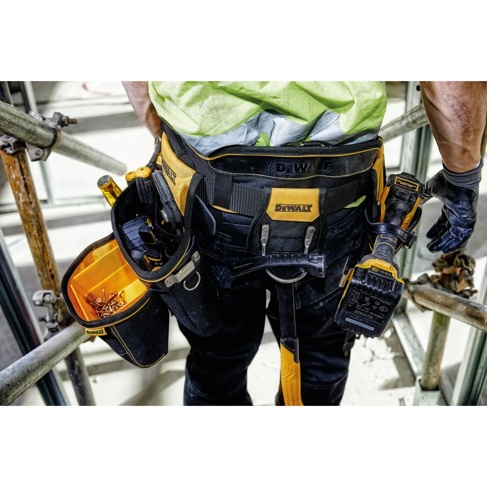 Престилка за инструменти DEWALT®