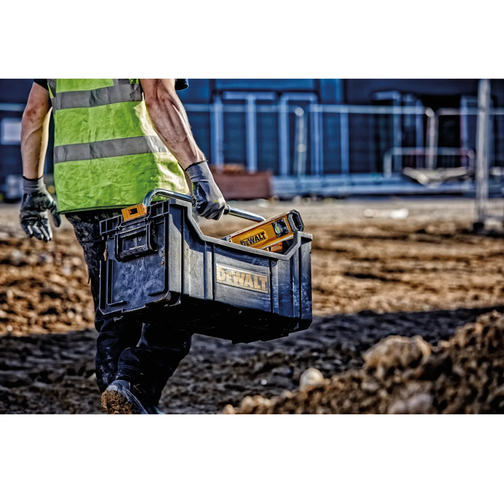 DEWALT® TOUGHSYSTEM® Отворена кутия за съхранение с дръжка